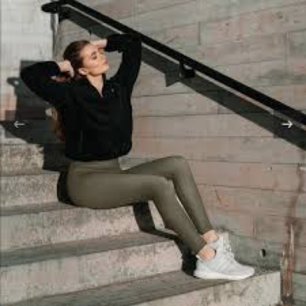 Zyia Olive Green Leggings